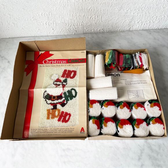 Ho Ho Santa Vintage Christmas Latch Hook Kit Caron Open-Complete With Latch Hook - Picture 3 of 7